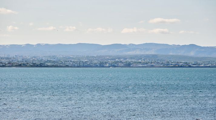 Á höfuðborgarsvæðinu á morgun, Menningarnótt, verður vindhraði kringum 10 metrar á sekúndu , sem er vindur sem finnst vel fyrir. Búast má við skýjuðu veðri. 