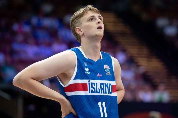 Almar Orri Atlason í leik með íslenska körfuboltalandsliðinu á síðasta Evrópumóti.