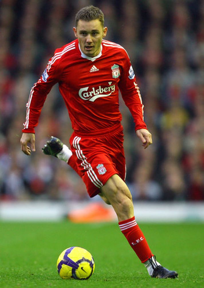 Fabio Aurelio í leik með Liverpool.