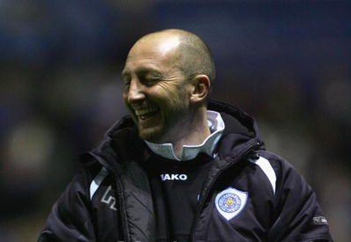 Ian Holloway tók við Leicester fyrir nokkrum dögum og brosti eftir leikinn í kvöld þó hans lið hafi ekki náð sigri.