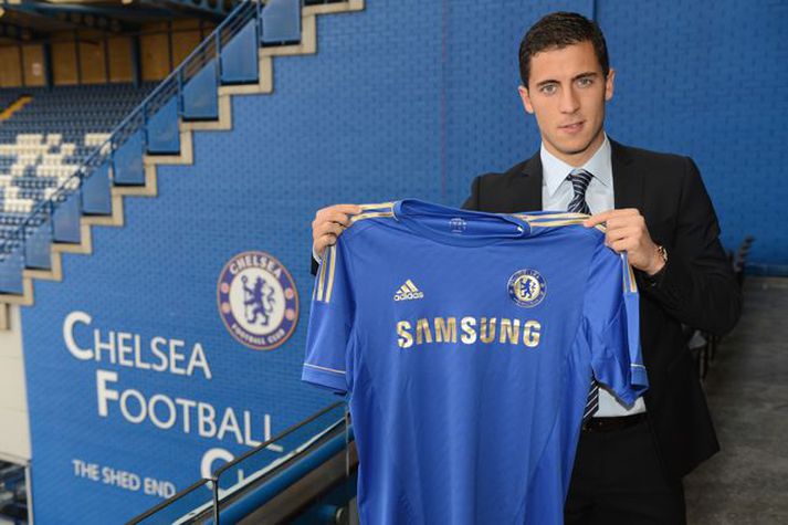 Eden Hazard mættur á Stamford Bridge.