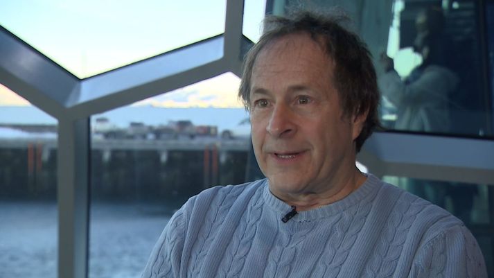 Rick Doblin segir að niðurstöður rannsókna sýni fram á gagnsemi MDMA við áfallastreitu sé það notað samhliða samtalsmeðferð.