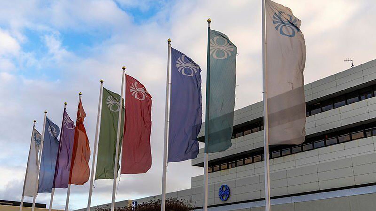 Frétta­maður Ríkis­út­varpsins sakaður um á­reitni