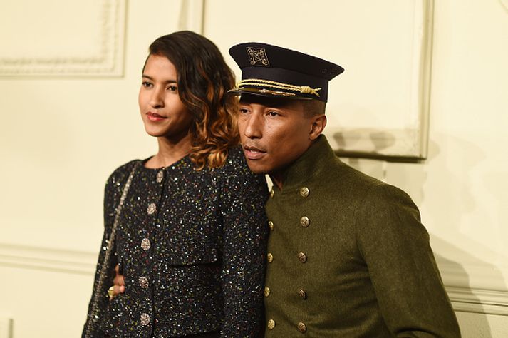 Pharrell hefur ávallt verið talinn einn smekklegasti tónlistarmaður heims og það er greinilegt að Karl Lagerfeld finnist það líka.