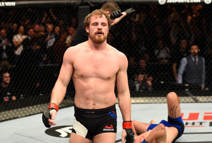 Gunnar Nelson pakkaði Alan Jouban saman í Lundúnum fyrir ári síðan.