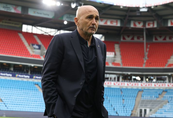 Luciano Spalletti stýrir ítalska landsliðinu sem tapaði fyrir Noregi 3-0 síðastliðinn föstudag.