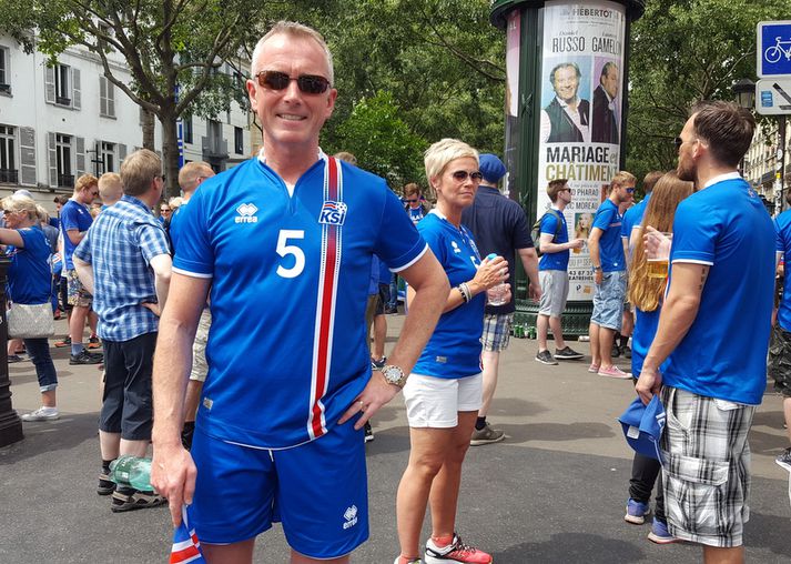 Kristinn Jakobsson var á meðal þúsunda Íslendinga í Frakklandi í sumar og studdi strákana okkar.