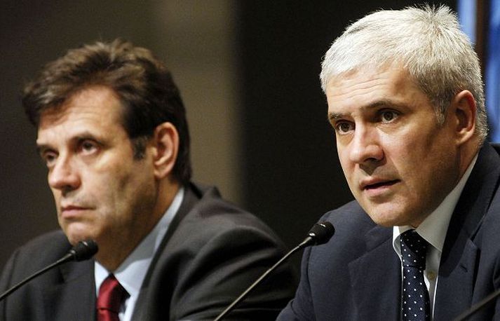 Kostunica, starfandi forsætisráðherra, og Boris Tadic forseti komust loks að samkomulagi fyrir hönd flokka sinna.