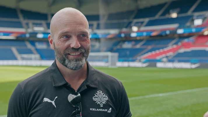 Arnar Gunnlaugs vill að menn gefi allt í leikinn á morgun. 