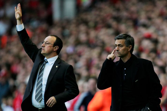 Benitez og Mourinho áttu margar rimmur á hliðarlínunni þegar Benitez var knattspyrnustjóri Liverpool