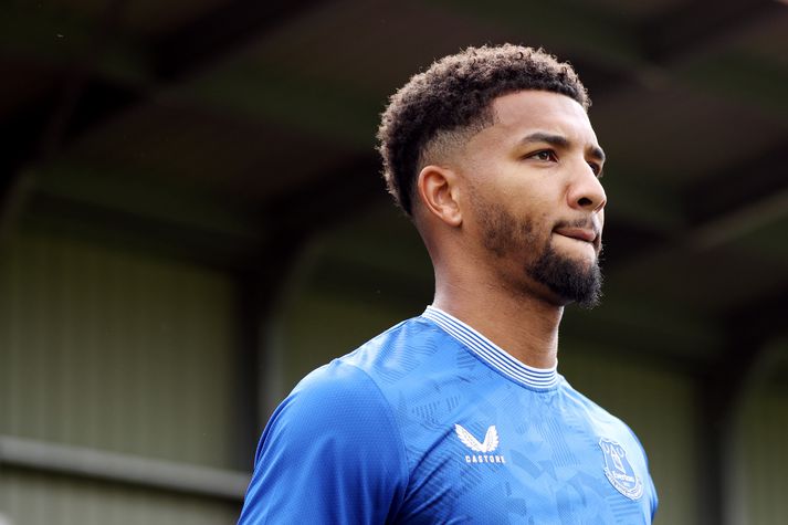 Holgate hefur ekki verið í myndinni hjá Everton síðustu tvö ár.