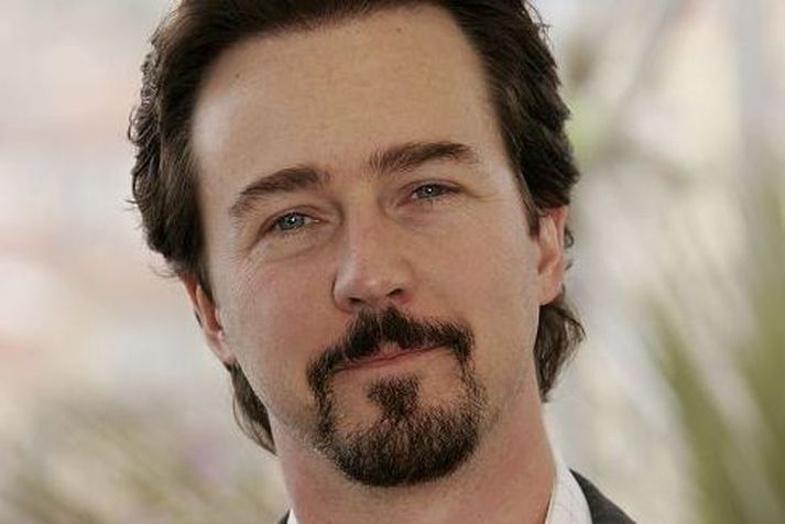 Edward Norton er orðaður við illmenni í fjórðu myndinni í Bourne-seríunni, The Bourne Legacy.