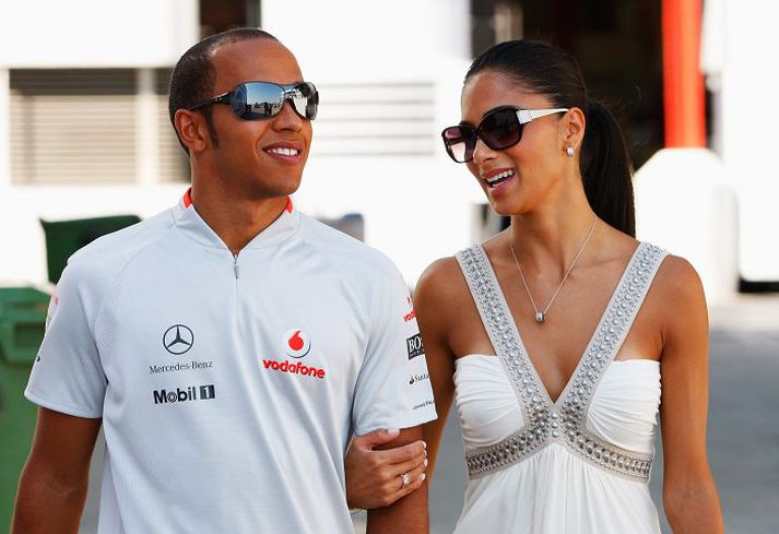 Þau Nicole Scherzinger og Lewis Hamilton höfðu verið saman í fimm ár. Þau hættu saman nýverið vegna mikilla anna hjá þeim báðum.