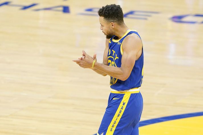 Stephen Curry er að eiga frábært tímabil en hann missti af nær öllu síðasta tímabili með Golden State Warriors vegna meiðsla.