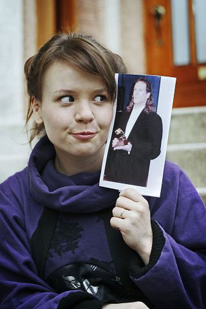 Dýrkar Michael Bolton. 