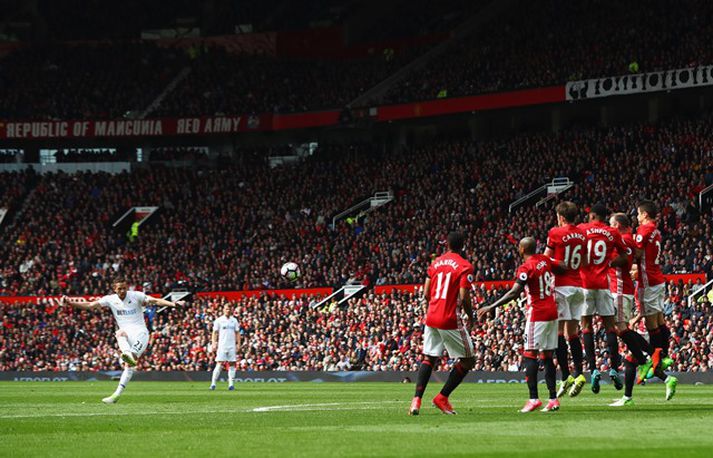 Gylfi sá til þess að Swansea fékk stig á Old Trafford.