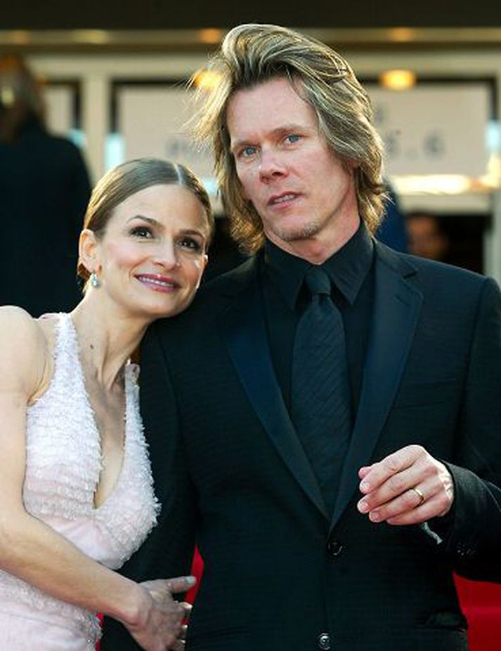 Leikkonan Kyra Sedgwick stóð uppi sem bestaleikkonan þegar Emmy-verðlaunin voru afhent í 62. sinn í ár. nordicphotos/getty