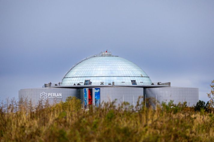 Hiti verður á bilinu núll til sex stig yfir daginn og hlýjast syðst.