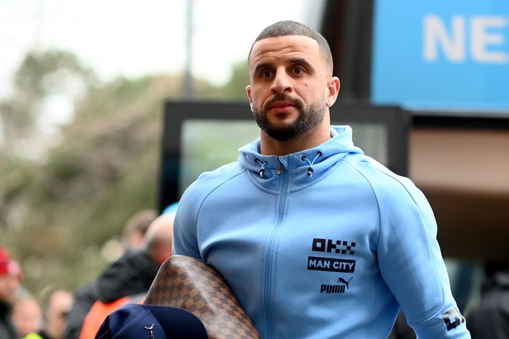 Kyle Walker er í vandræðum eftir að hafa berað sig á bar.