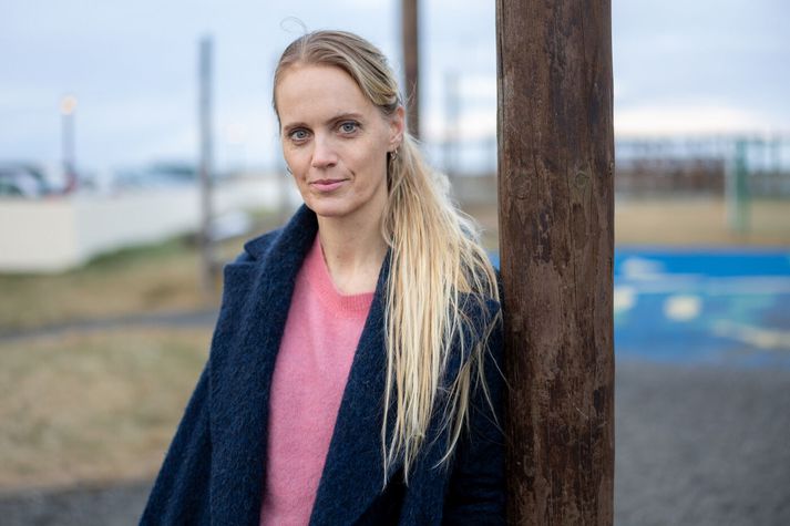 Dóra Jóhannsdóttir segir sjónvarpsþáttaröðina Húsó vera byggð á sinni eigin reynslu.