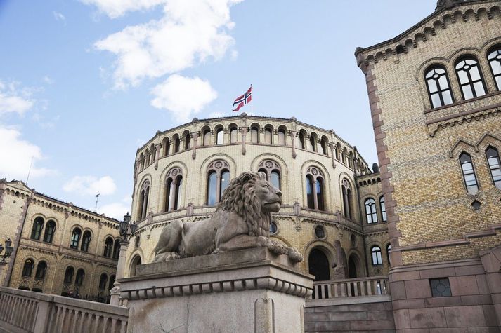 Alls eru 169 þingmenn á norska þinginu, Stortinget.