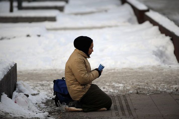 Betlari í Helsinki. 43 milljónir Evrópubúa borða sig ekki mettar á hverjum degi.
Nordicphotos/AFP