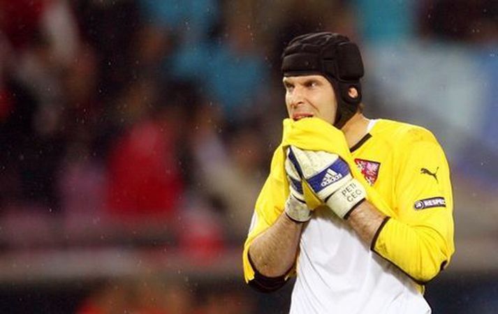Cech hélt hreinu gegn Sunderland um helgina og er nú kominn með 100 leiki fyrir Chelsea þar sem hann hefur ekki fengið á sig mark.