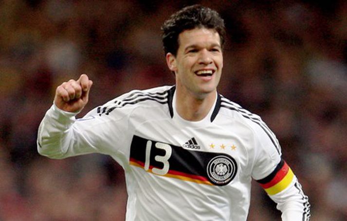 Michael Ballack skoraði fyrir Þjóðverja í kvöld