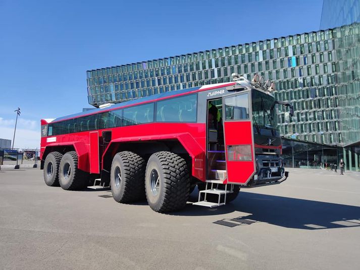 Sleipnir er ansi stór.
