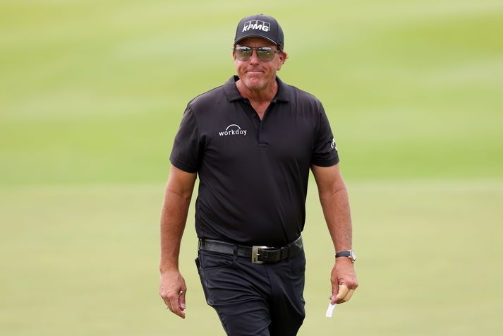 Phil Mickelson gerði allt vitlaust með ummælum sínum um stjórnvöld í Sádí-Arabíu.