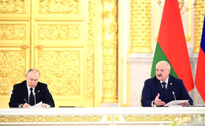 Pútín og Lukashenko hafa styrkt böndin töluvert frá innrás Rússa í Úkraínu.