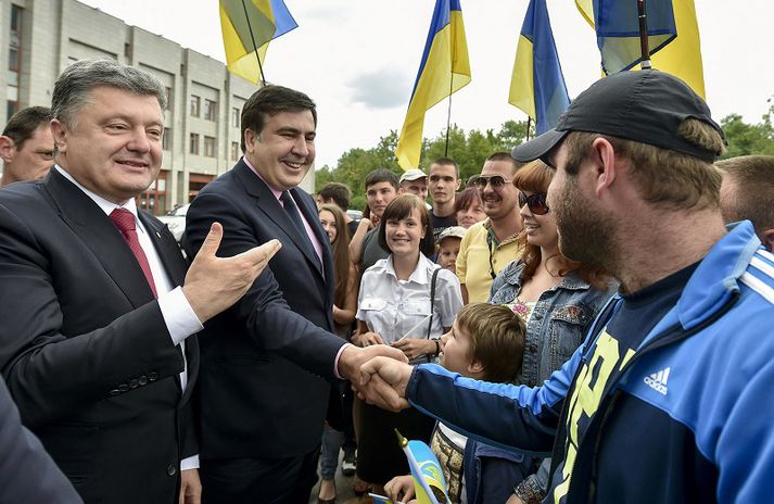 Mikheil Saakashvili leiddi Georgíu í stríði við Rússa árið 2008. Hér er hann ásamt forseta Úkraínu.