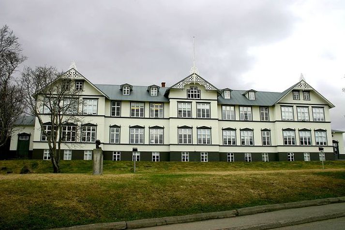 Verð á útskriftarferð nemenda hefur nærri tvöfaldast frá því í fyrra.