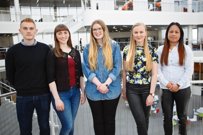 2)	Ný stjórn SFHR: (frá vinstri) Arnar Ingi Halldórsson, Erla Harðardóttir, Fanney Hrund Jónasdóttir, Elísabet Erlendsdóttir og Tinna Dögg Guðlaugsdóttir.