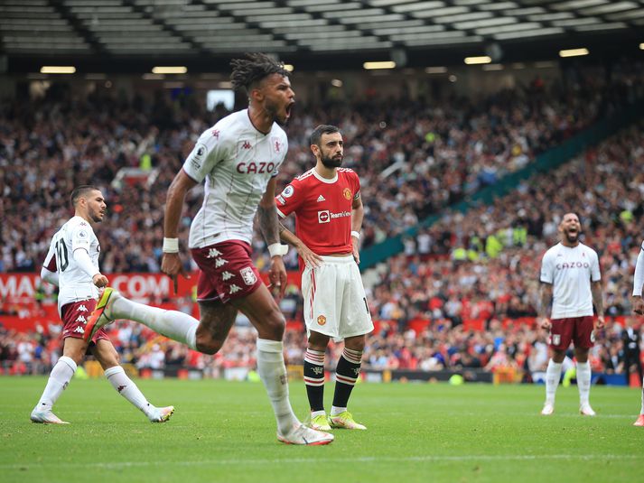 Aston Villa hafði betur er liðið mætti á Old Trafford fyrr á leiktíðinni.