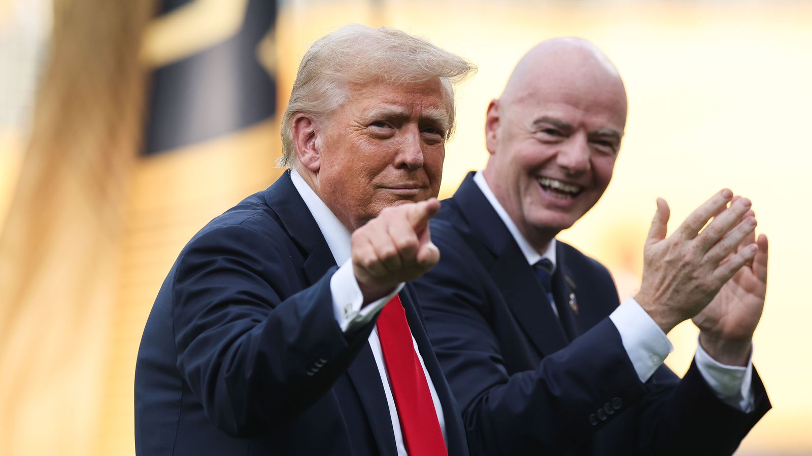 Laun Infantino meira en þre­faldast á ára­tug