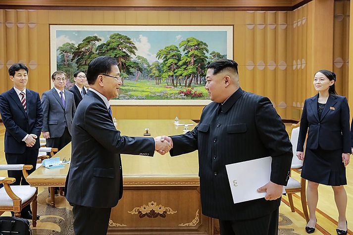 Frá fundi suður kóresku sendinefndarinnar og Kim Jon Un