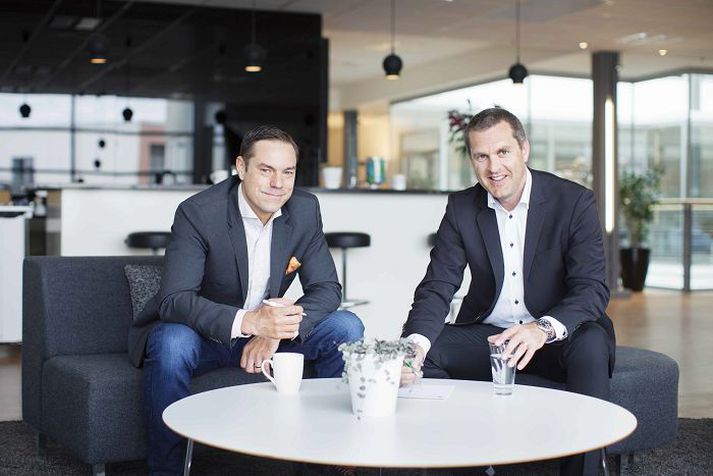 Mikael Noaksson, forstjóri Advania í Svíþjóð, og Tobias Öien, forstjóri Knowledge Factory.