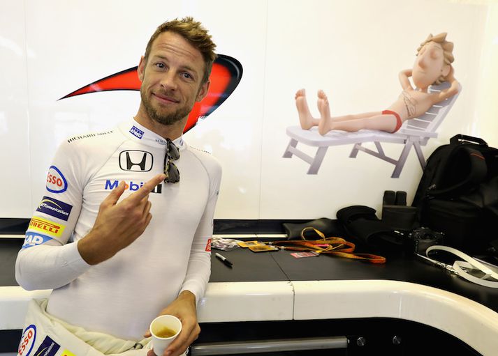 Jenson Button hefur haft það náðugt síðan hann lagði hjálminn óformlega á hilluna í Abú Dabí í fyrra.