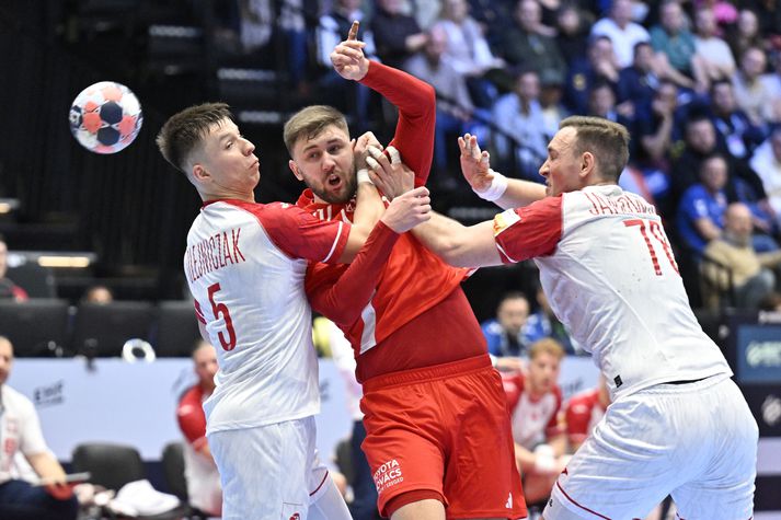 Þátttöku Wiktors Jankowski (lengst til hægri) á EM gæti verið lokið.