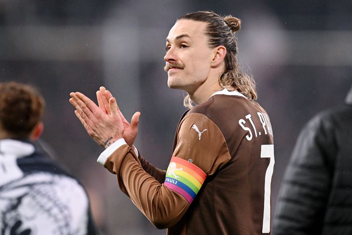 Stuðningsmennirnir gátu líka unnið sér það inn að fara út að borða með Jackson Irvine, fyrirliða St. Pauli.