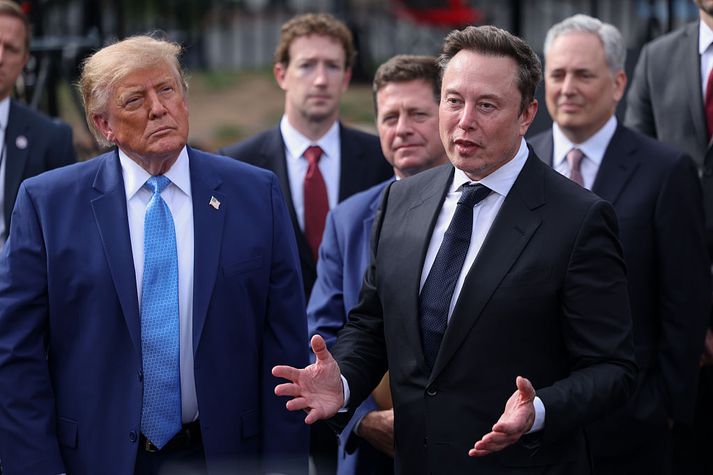 Trump og Mush fyrir utan Hvíta húsið á dögunum.