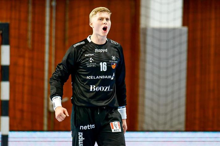Viktor Gísli Hallgrímsson var sáttur með frammistöðu íslenska liðsins í gær.