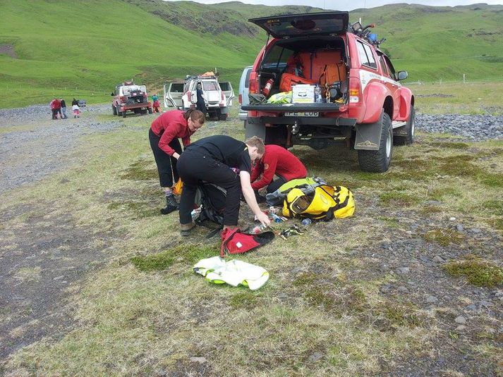Allar björgunarsveitir á Suðurlandi hafa verið kallaðar út.