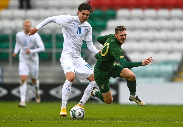 Willum í leik með U21 árs landsliði Íslands.