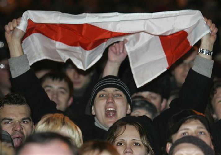 Mótmælendur í Minsk.