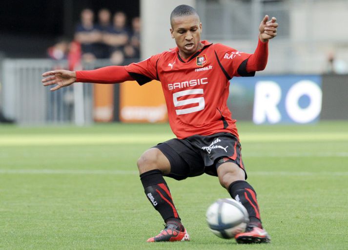 Sylvain Marveaux hefur samið við enska úrvalsdeildarliðið Newcastle.