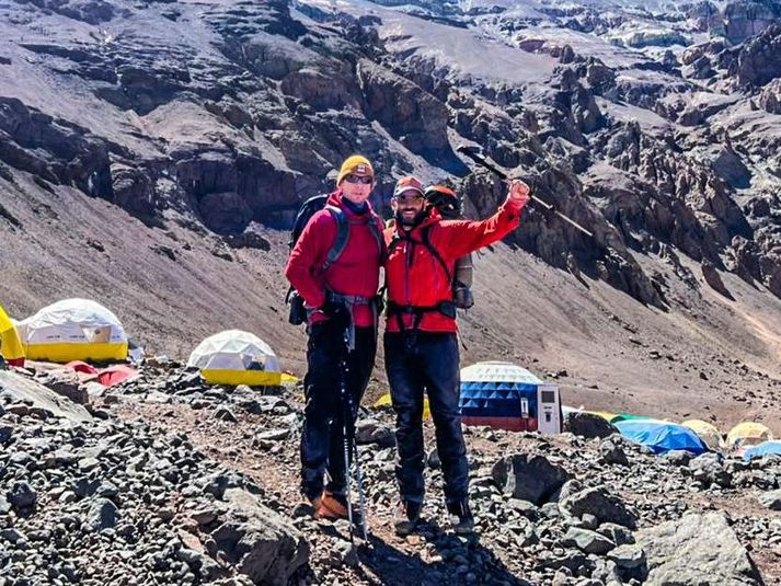 Arnar Hauksson og Sebastian Garcia áður en þeir náðu toppi Aconcagua.