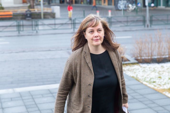 Svandís Svavarsdóttir, heilbrigðisráðherra, kynnir næstu skref varðandi aðgerði vegna kórónuveirunnar á blaðamannafundi í dag klukkan 11.