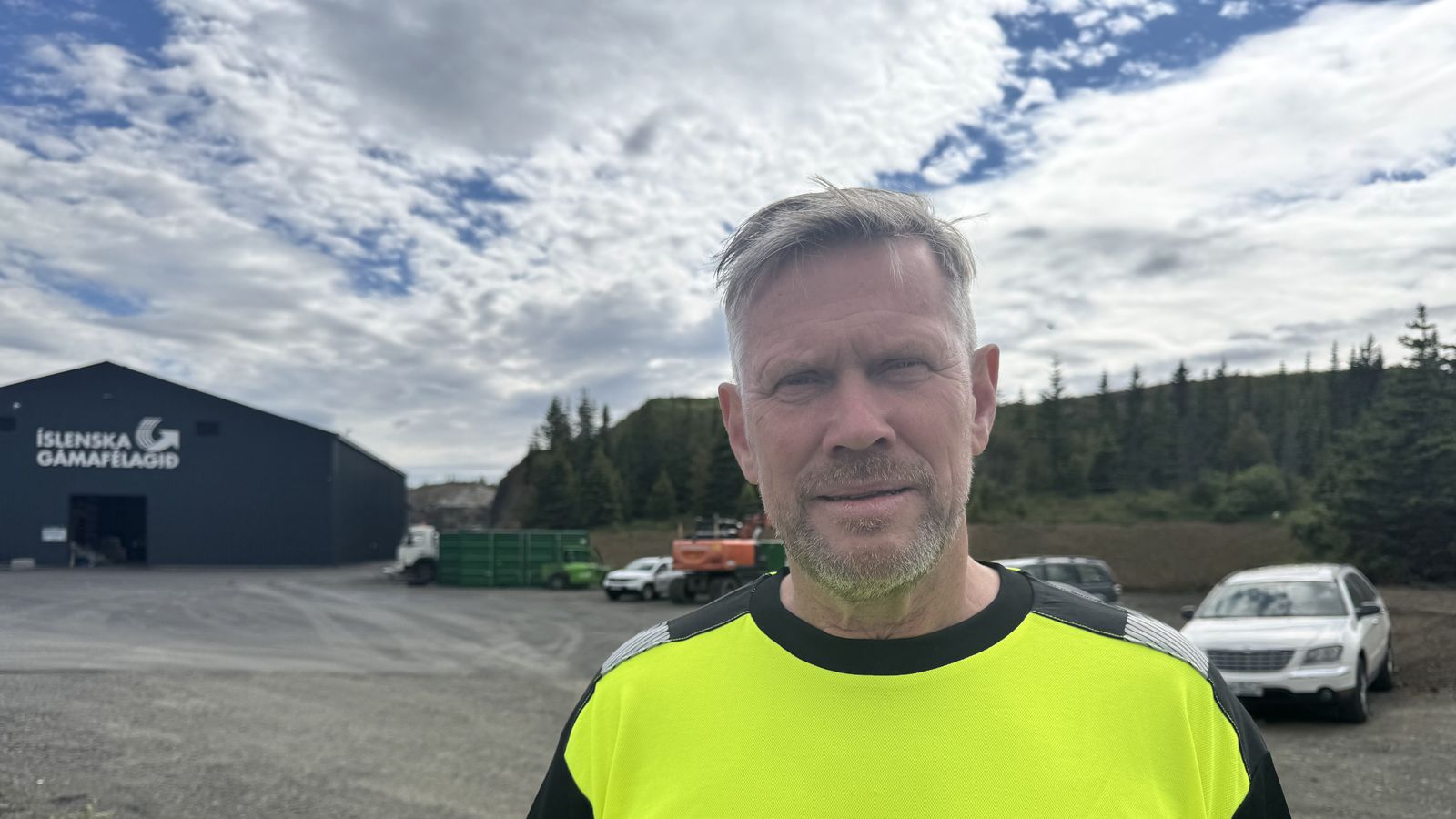 Senda norð­lenskt rusl úr landi